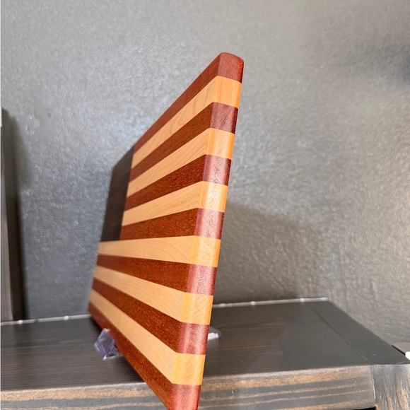 American Flag Cutting Board - Handcrafted - Picture 2 of 6